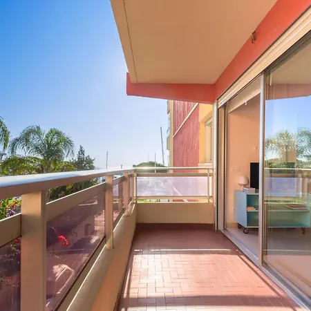 Le Diplomate By Interhome *