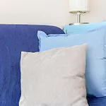 Le Diplomate By Interhome Μεντόν