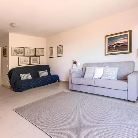 Apartmán Le Diplomate By Interhome