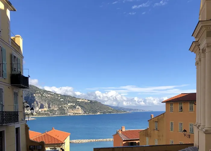 Le Diplomate By Interhome 芒通