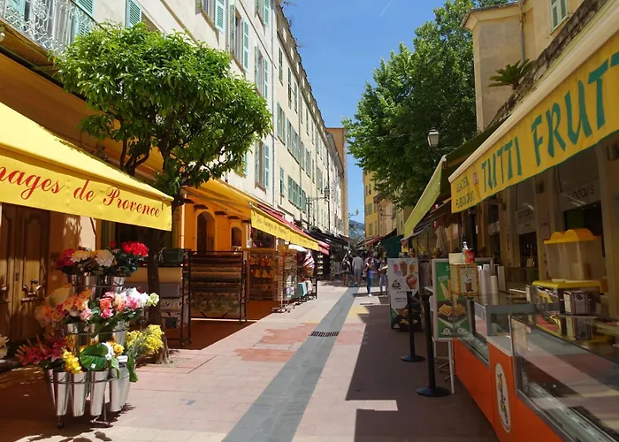 Le Diplomate By Interhome *