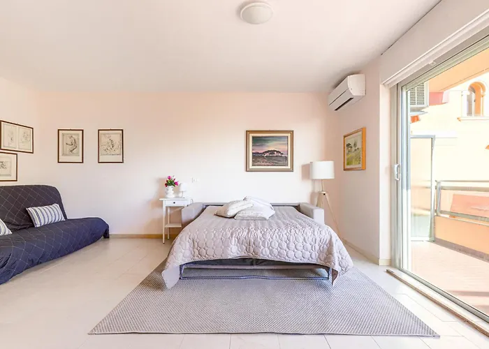 Le Diplomate By Interhome 公寓