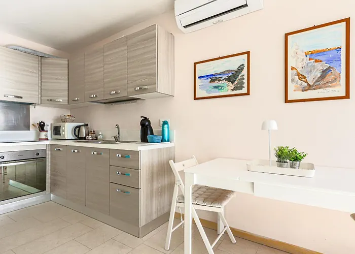 Le Diplomate By Interhome شقة