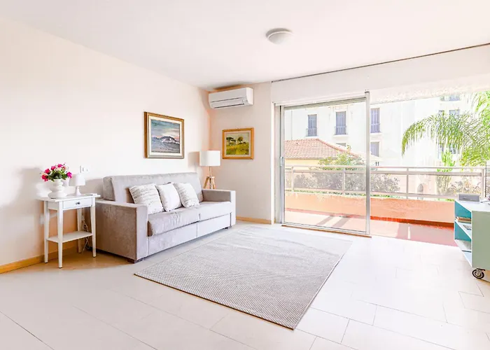 Le Diplomate By Interhome 아파트 멍똥